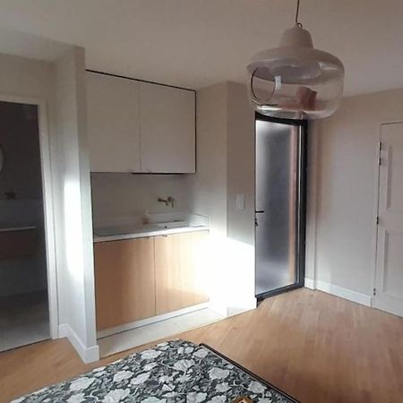 דירות לה מאנש Joli Studio Avec Stationnement Gratuit Dans La Rue מראה חיצוני תמונה